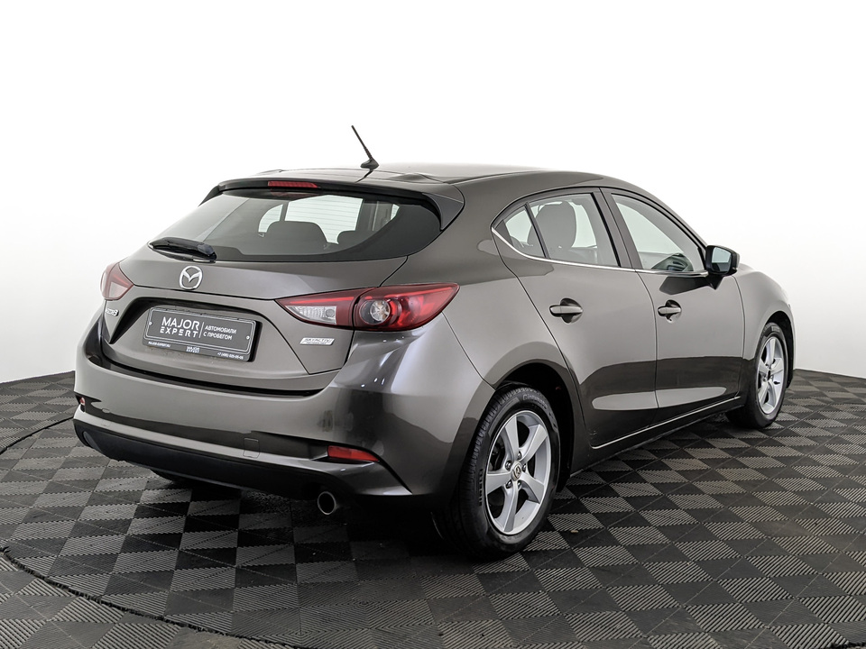 car-card-slide Mazda 3 2017 136 614км фото №5