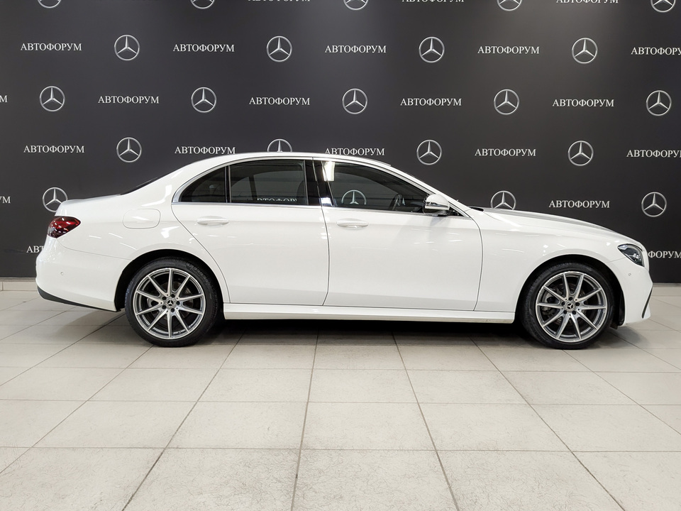 Mercedes-Benz E-Класс 2021 52 400км фото №4