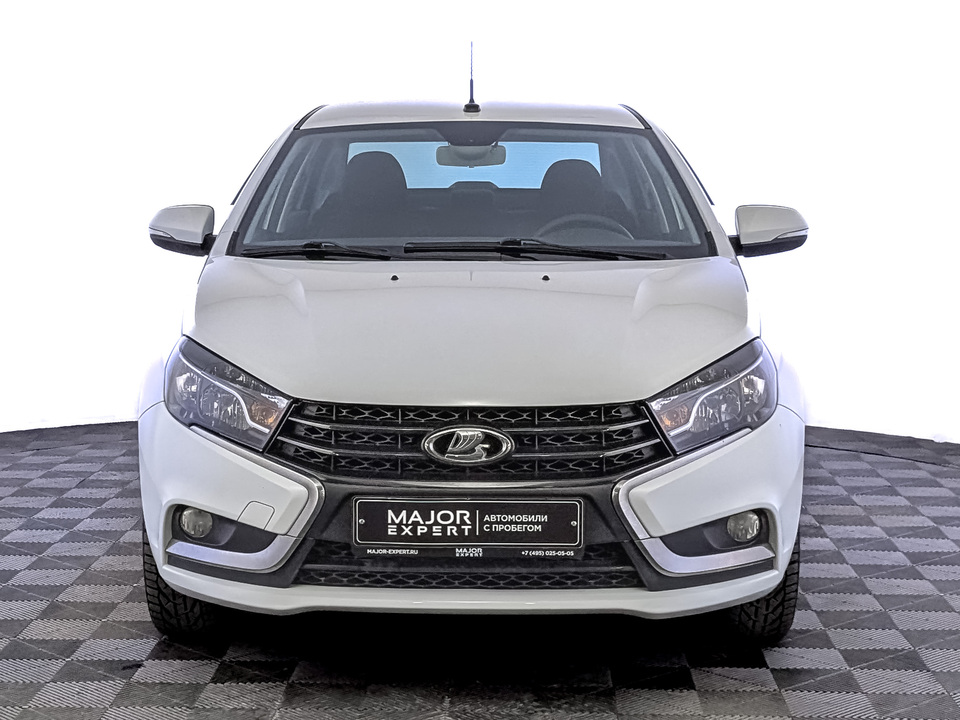car-card-slide Lada Vesta 2019 47 931км фото №2