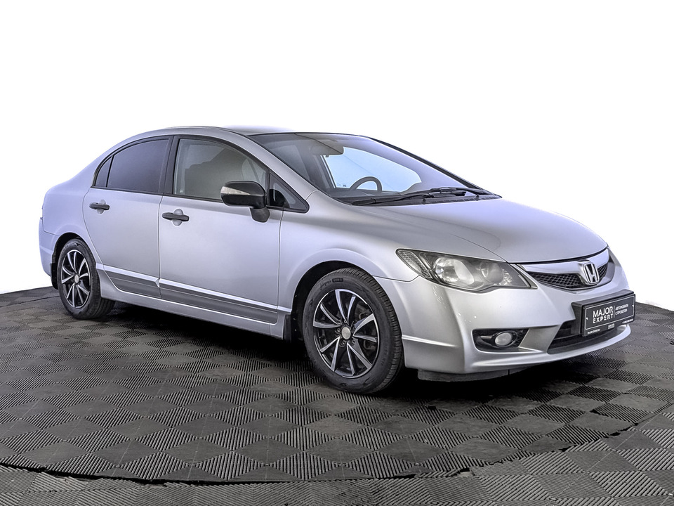 Honda Civic 2009 157 622км фото №3