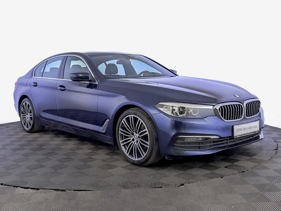 car-card-slide BMW 5 серии 2019 62 050км фото №3