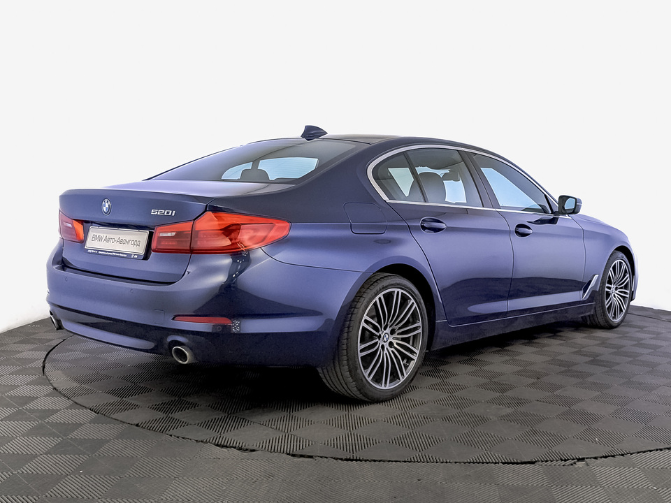 car-card-slide BMW 5 серии 2019 62 050км фото №5