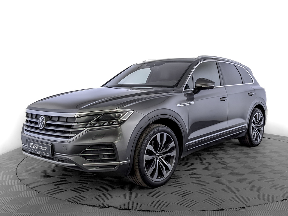 car-card-slide Volkswagen Touareg 2021 122 191км фото №1