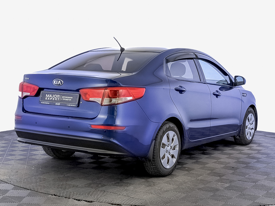 car-card-slide Kia Rio 2016 132 215км фото №5