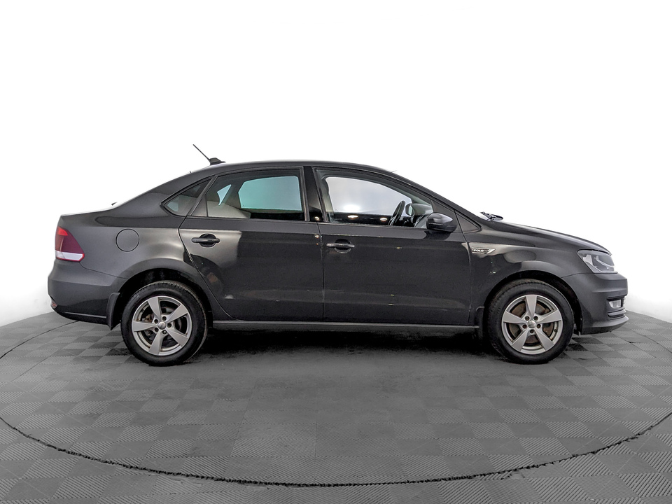 Volkswagen Polo 2018 115 012км фото №4