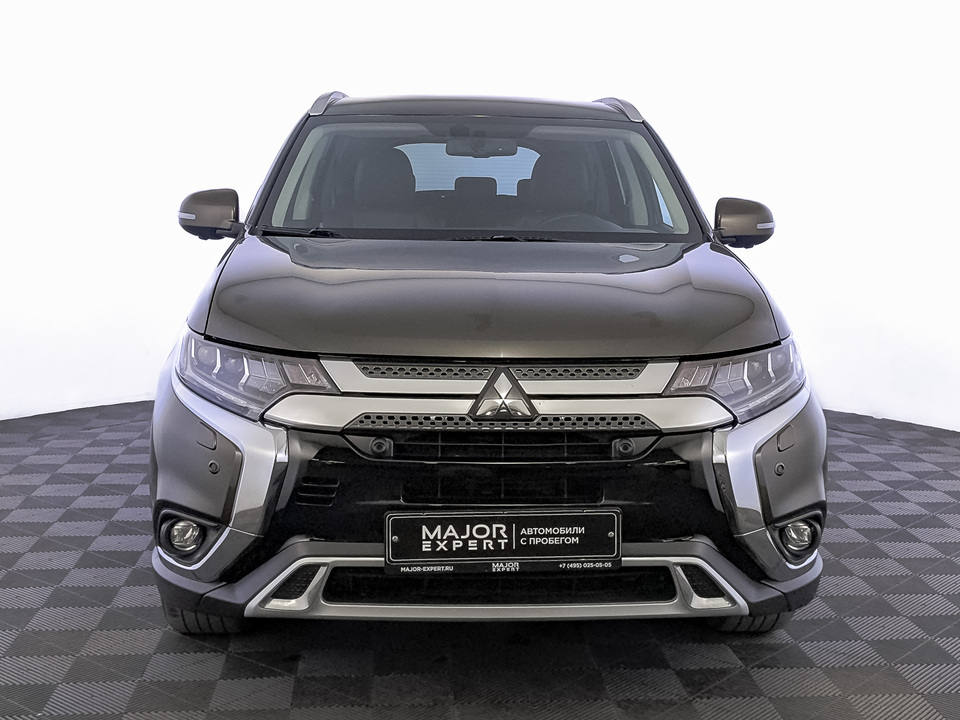 car-card-slide Mitsubishi Outlander 2021 95 753км фото №2