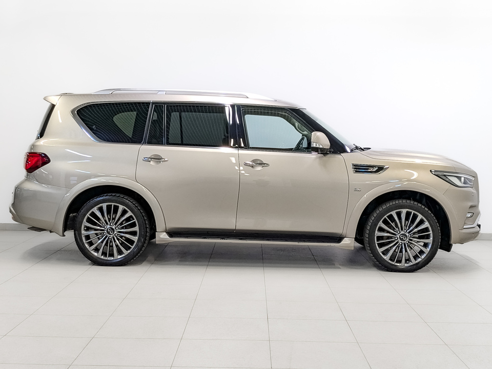 Infiniti QX80 2019 116 717км фото №4