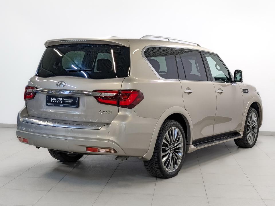 Infiniti QX80 2019 116 717км фото №5