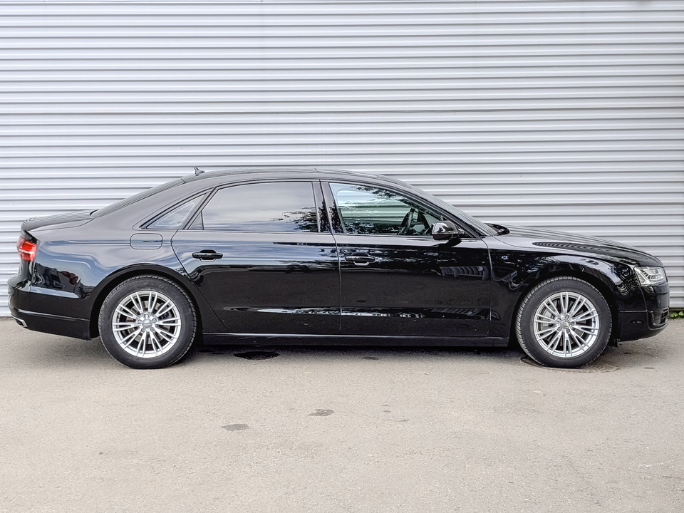 car-card-slide Audi A8 2016 90 722км фото №4