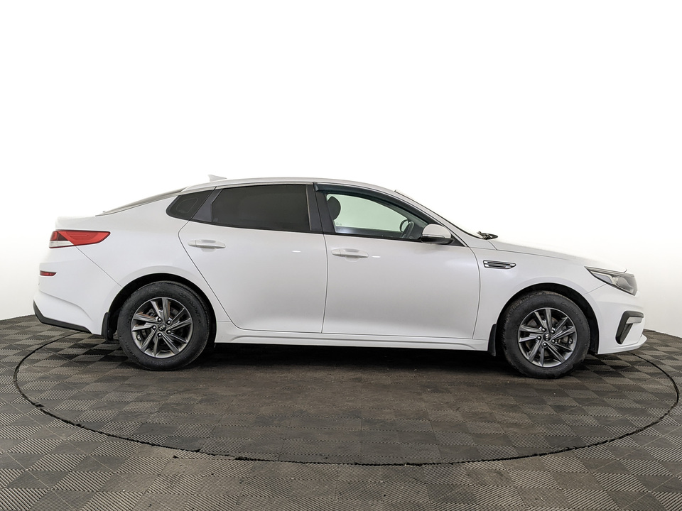 car-card-slide Kia Optima 2018 171 095км фото №4