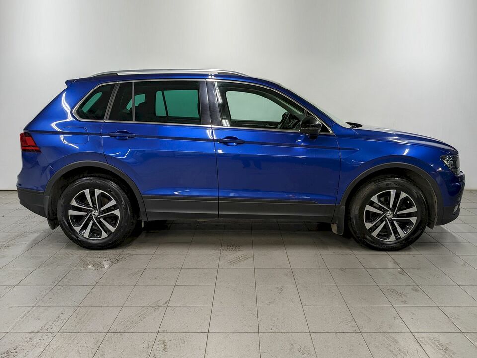 car-card-slide Volkswagen Tiguan 2019 125 000км фото №4