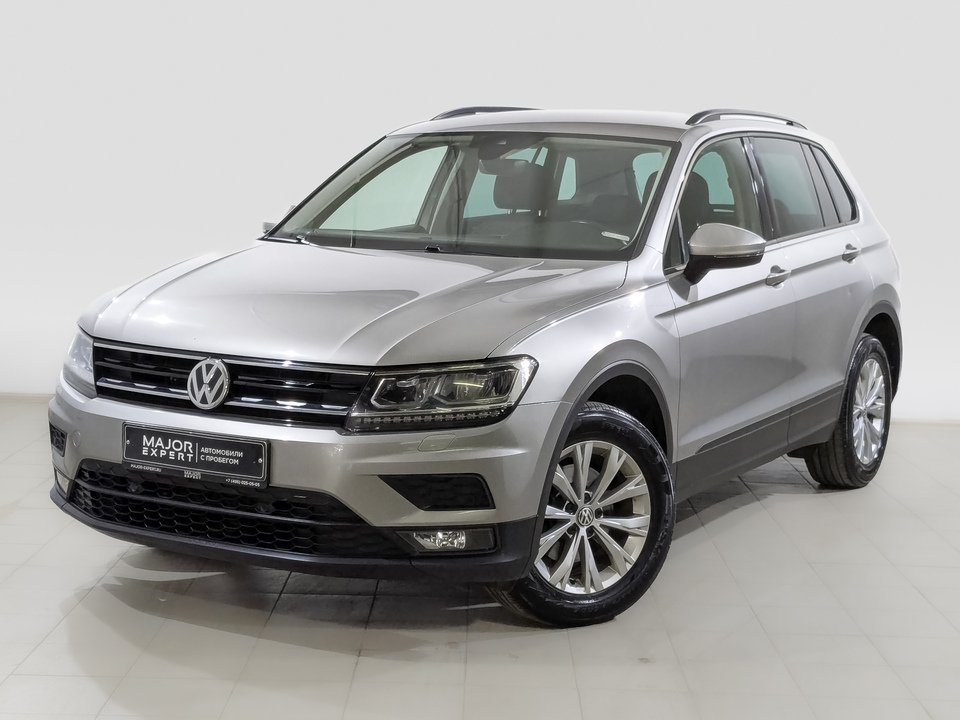 car-card-slide Volkswagen Tiguan 2019 104 776км фото №1