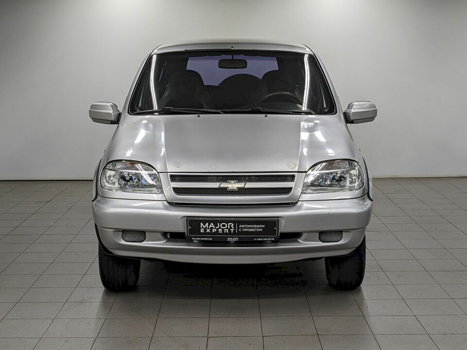 car-card-slide Chevrolet Niva 2008 74 498км фото №2