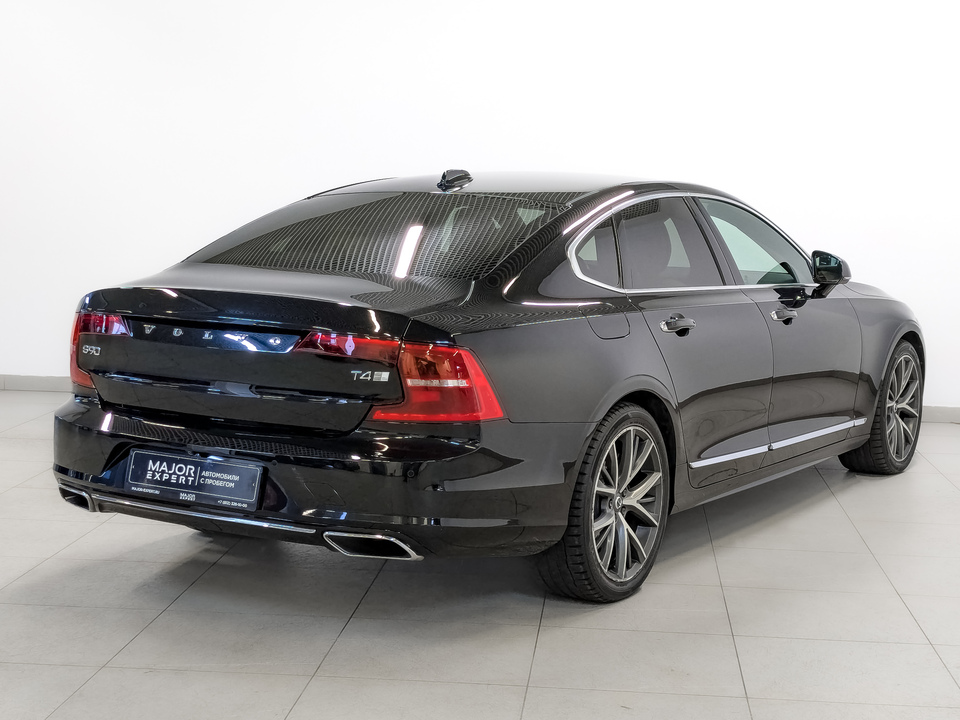car-card-slide Volvo S90 2020 118 381км фото №5