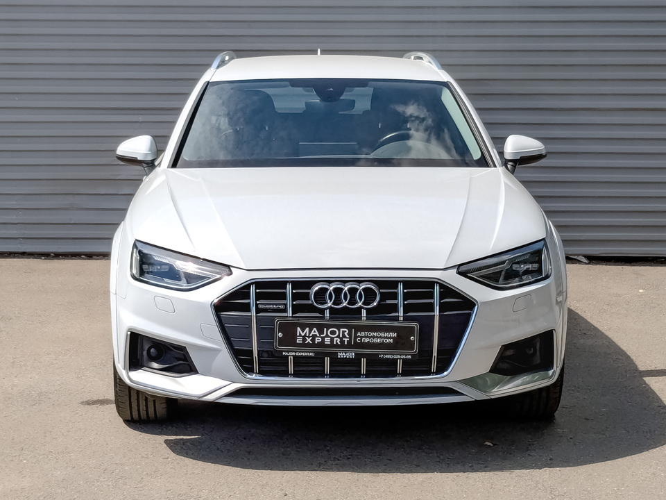 car-card-slide Audi A4 allroad quattro 2020 66 000км фото №2