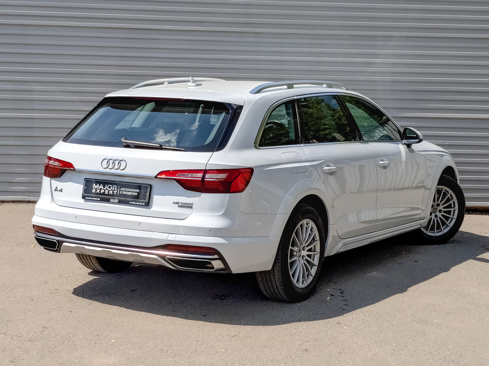 car-card-slide Audi A4 allroad quattro 2020 66 000км фото №5