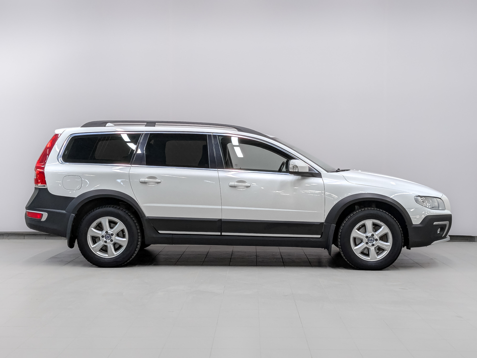 car-card-slide Volvo XC70 2014 106 471км фото №4