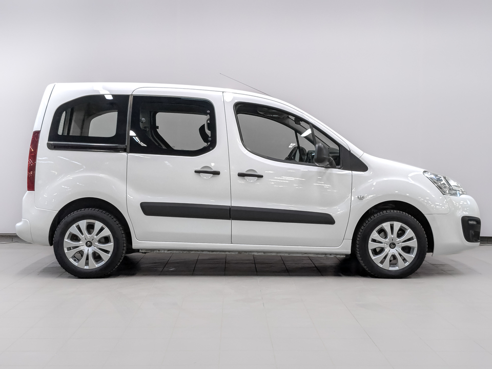 car-card-slide Citroen Berlingo 2022 45 974км фото №4