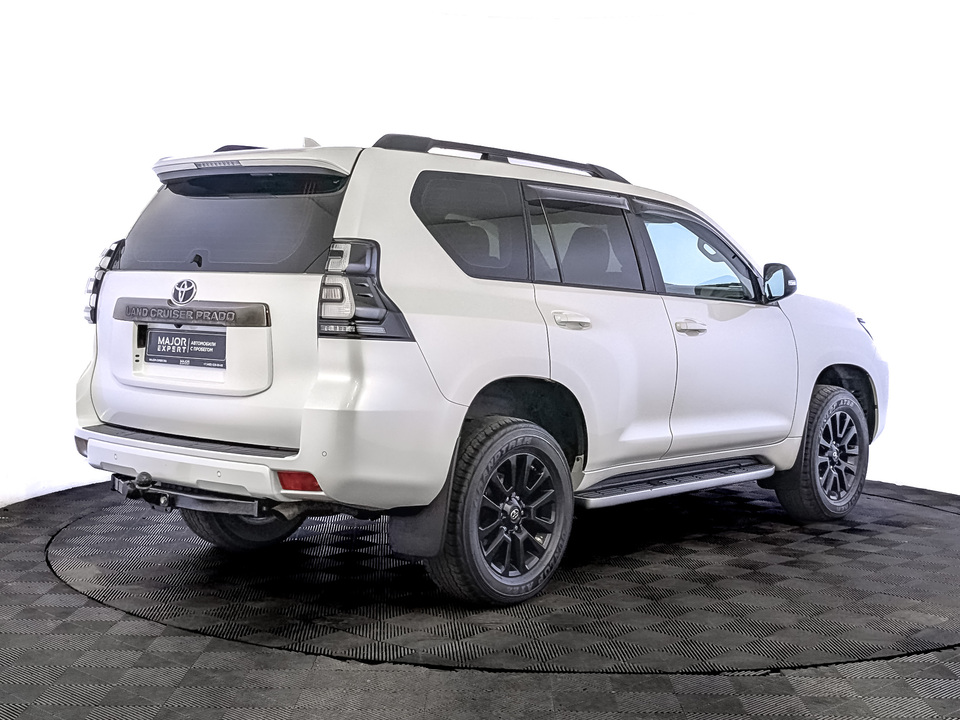 car-card-slide Toyota Land Cruiser Prado 2021 85 091км фото №5