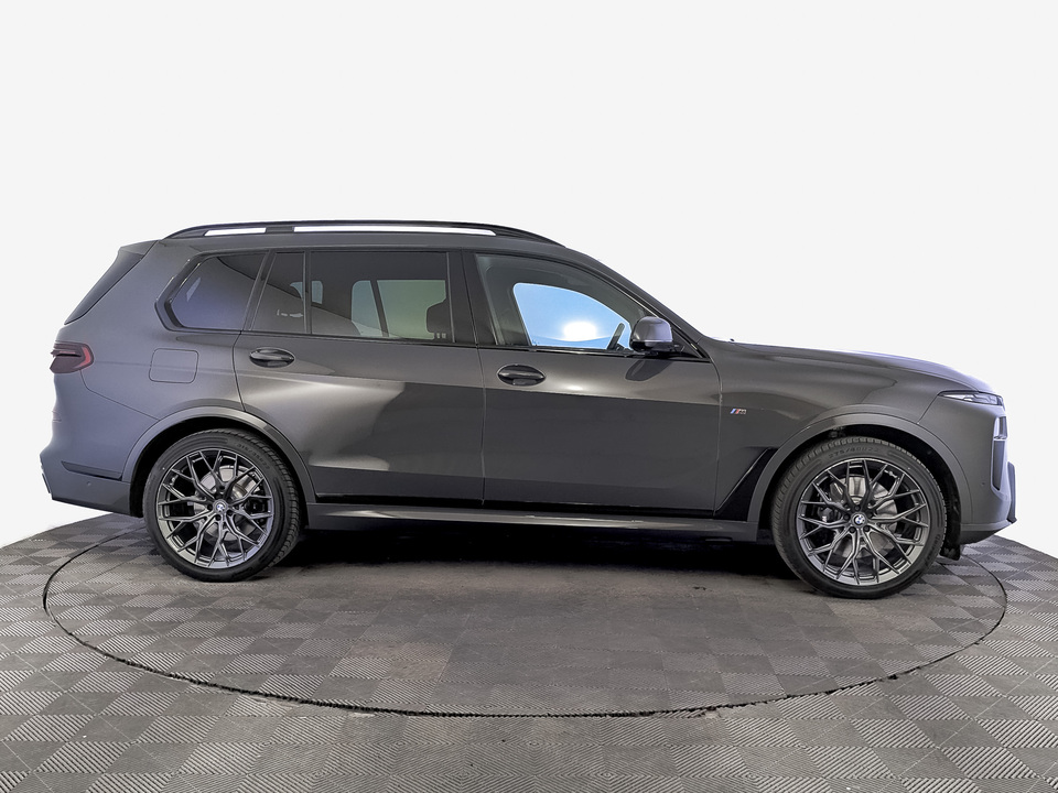 car-card-slide BMW X7 2023 43 796км фото №4