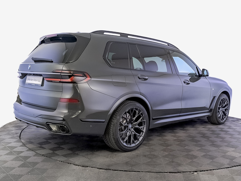 car-card-slide BMW X7 2023 43 796км фото №5
