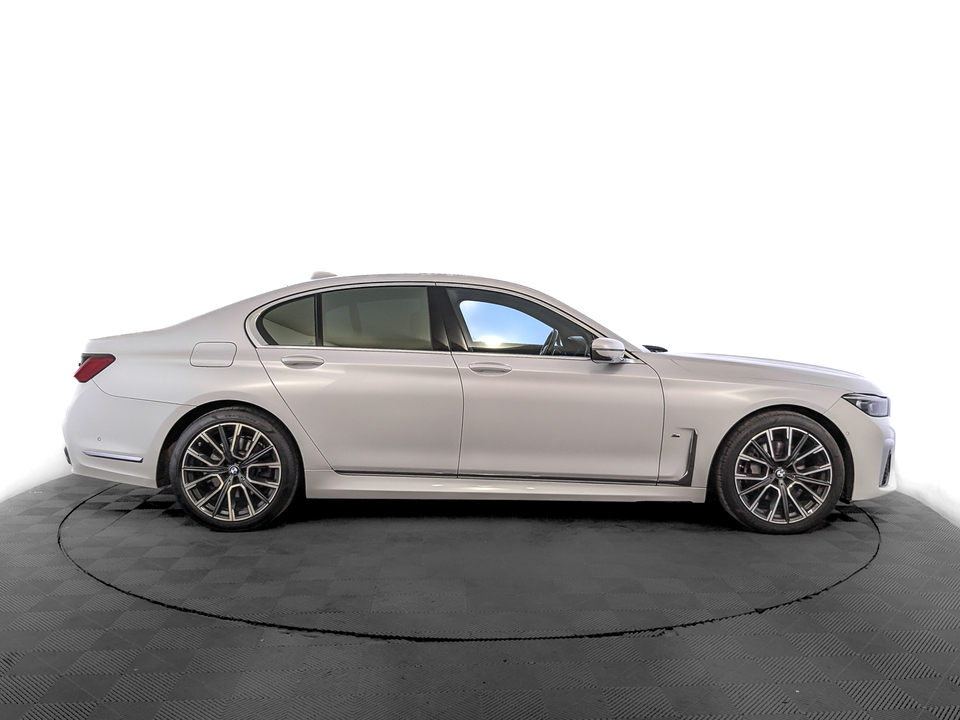 BMW 7 серии 2021 73 925км фото №4
