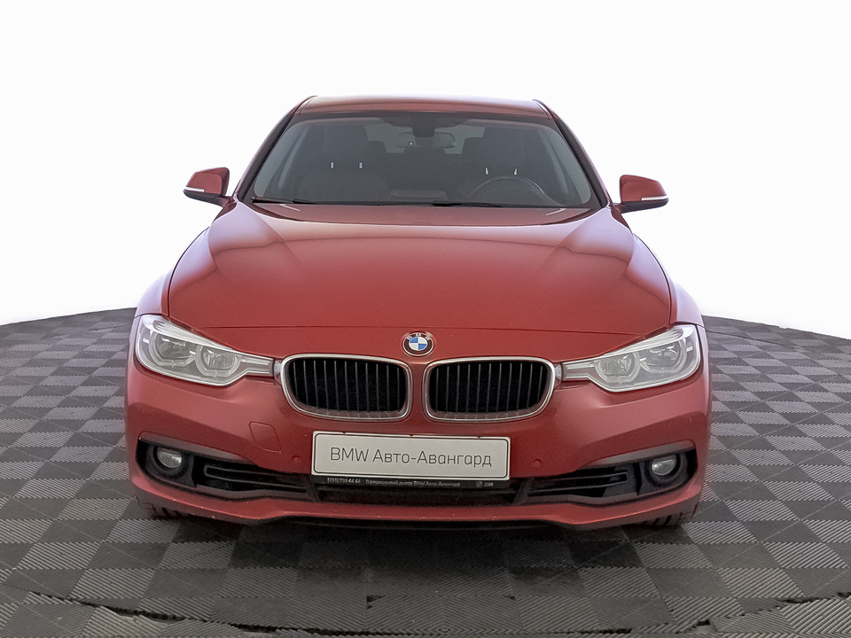 car-card-slide BMW 3 серии 2016 147 404км фото №2
