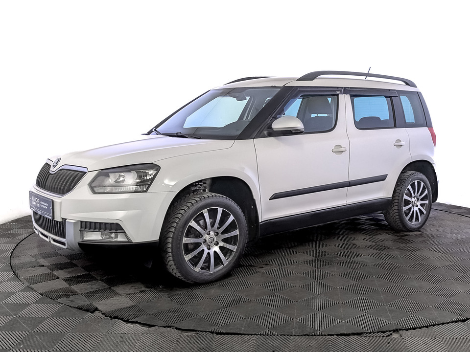 car-card-slide Skoda Yeti 2015 112 874км фото №1
