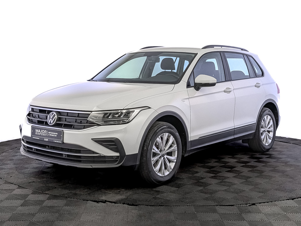 car-card-slide Volkswagen Tiguan 2021 73 888км фото №1