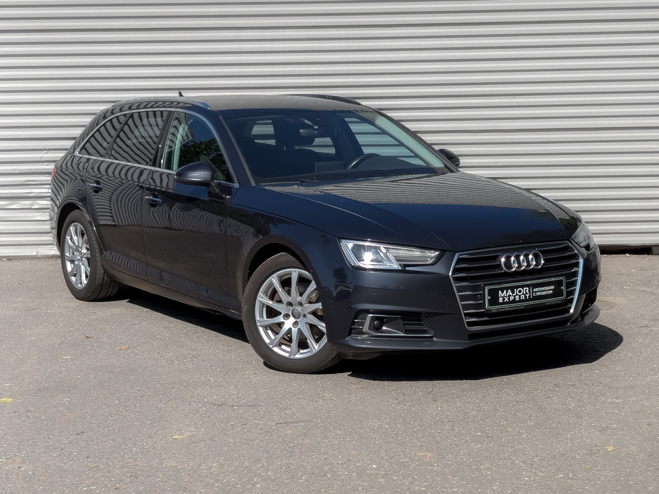 car-card-slide Audi A4 2018 298 346км фото №3