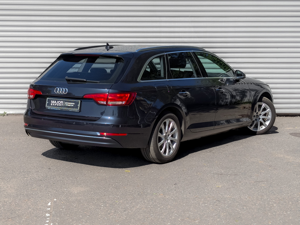 car-card-slide Audi A4 2018 298 346км фото №5