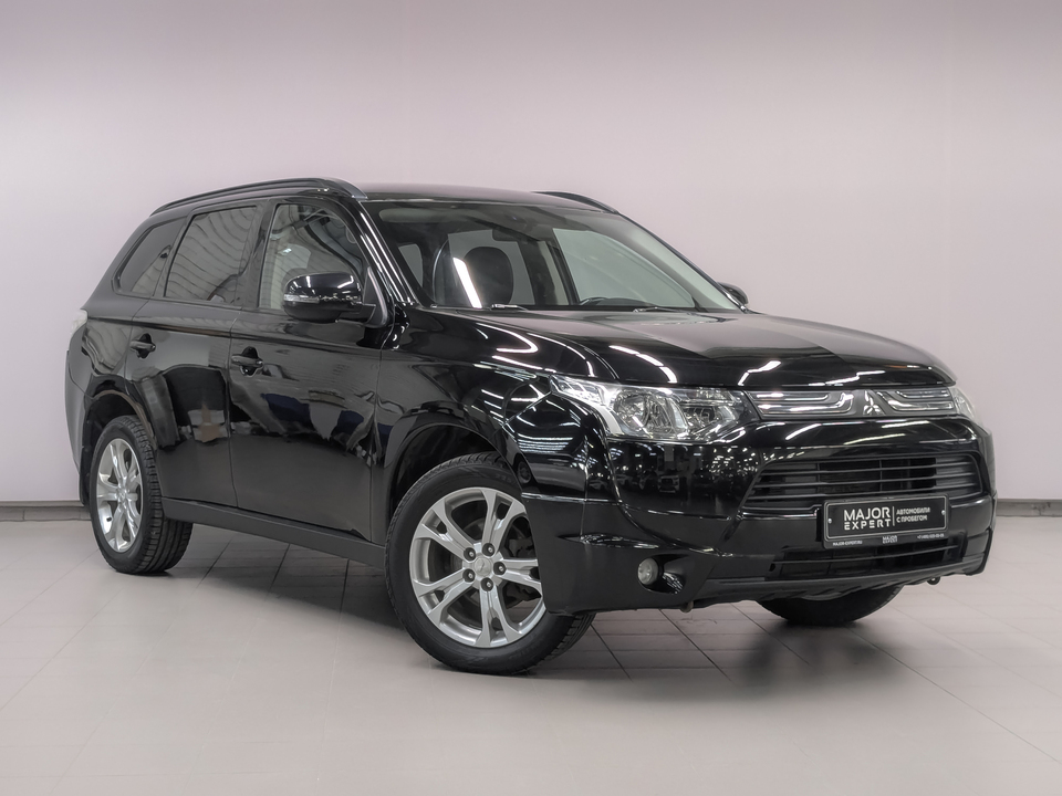 car-card-slide Mitsubishi Outlander 2014 142 103км фото №3