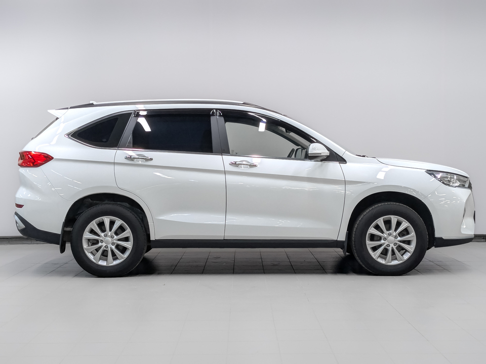 car-card-slide Haval M6 2024 63 000км фото №4
