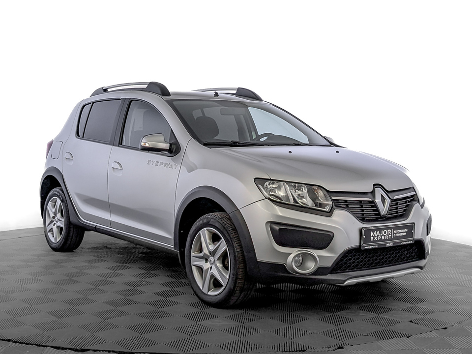 car-card-slide Renault Sandero 2017 148 029км фото №3