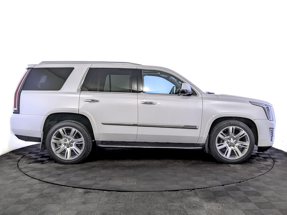 Cadillac Escalade 2016 123 601км фото №4