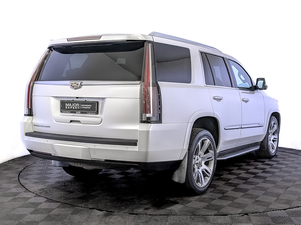 Cadillac Escalade 2016 123 601км фото №5