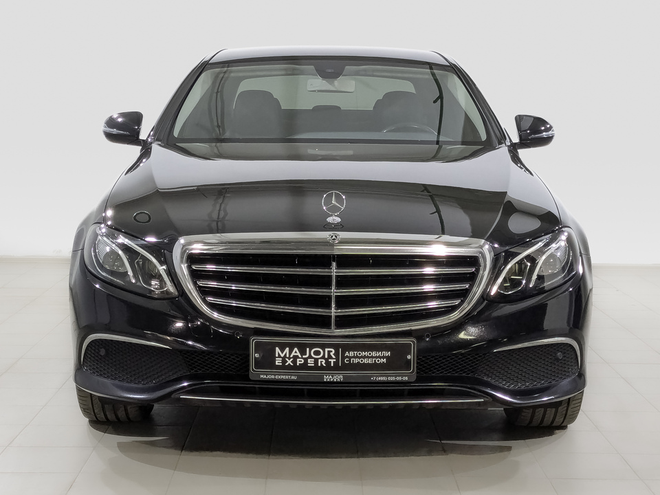 car-card-slide Mercedes-Benz E-Класс 2019 154 617км фото №2