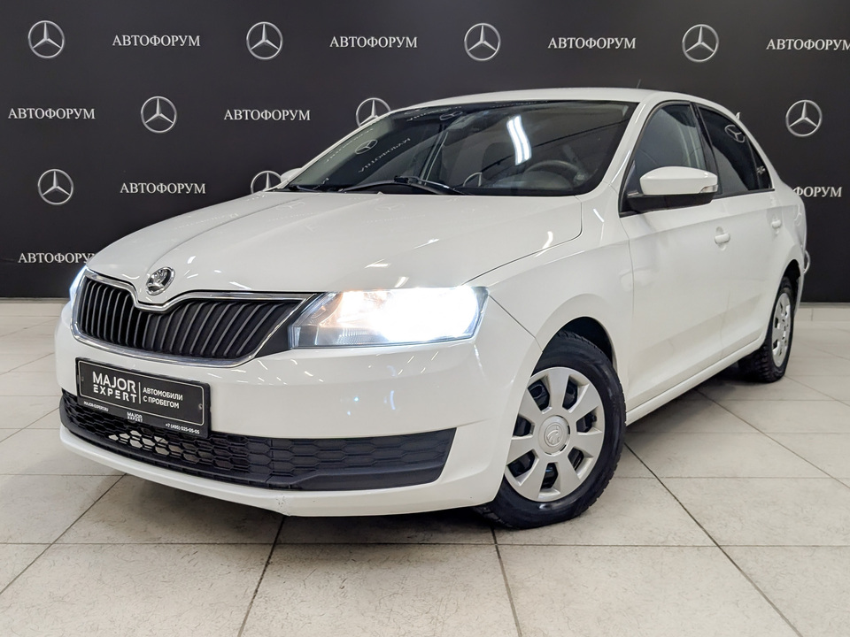 car-card-slide Skoda Rapid 2019 213 652км фото №1