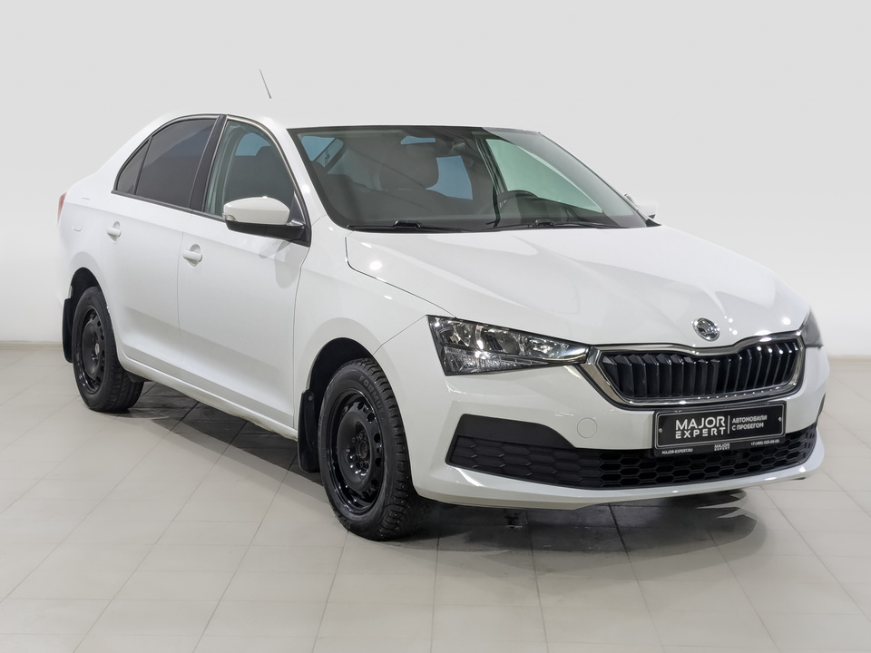 car-card-slide Skoda Rapid II 2021 139 828км фото №3