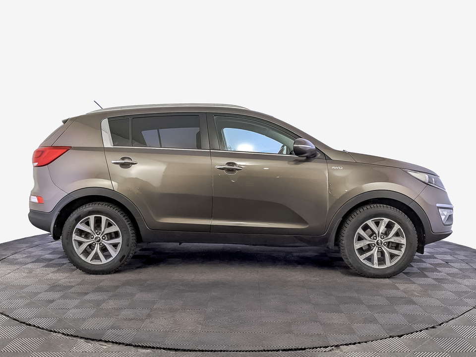 car-card-slide Kia Sportage 2015 30 425км фото №4