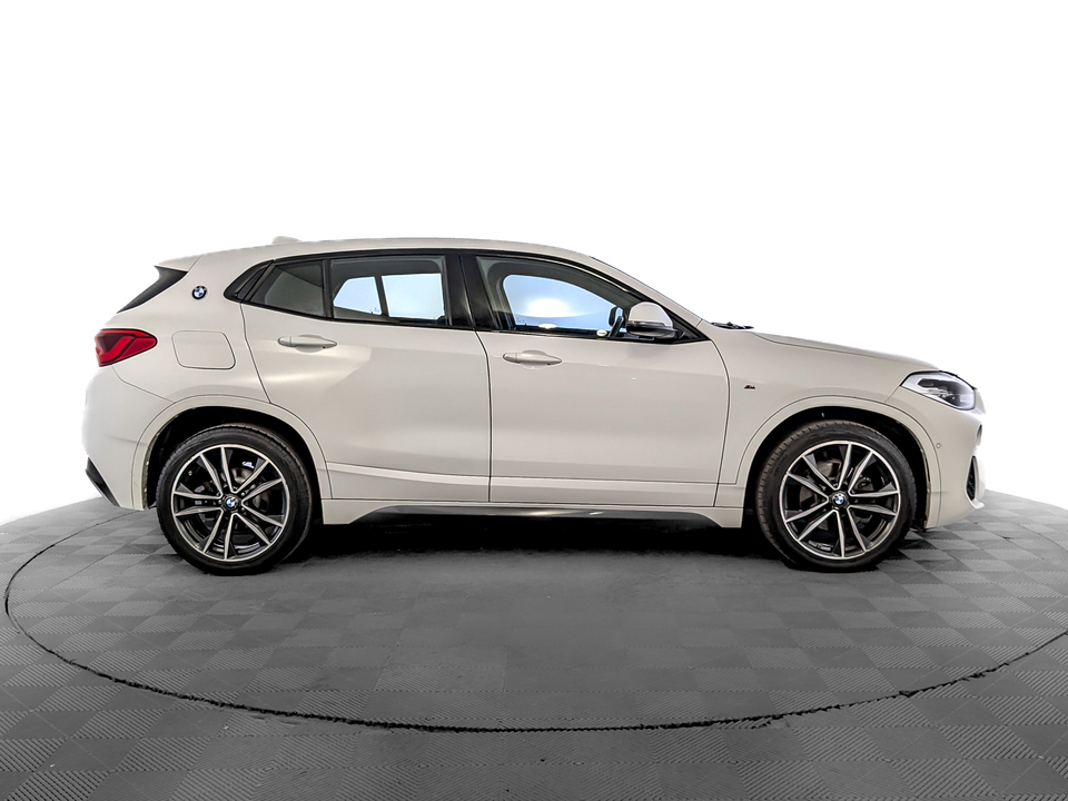 car-card-slide BMW X2 2019 74 835км фото №4