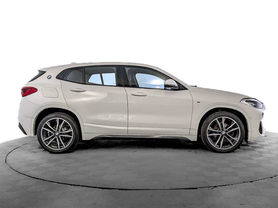 car-card-slide BMW X2 2019 74 835км фото №4
