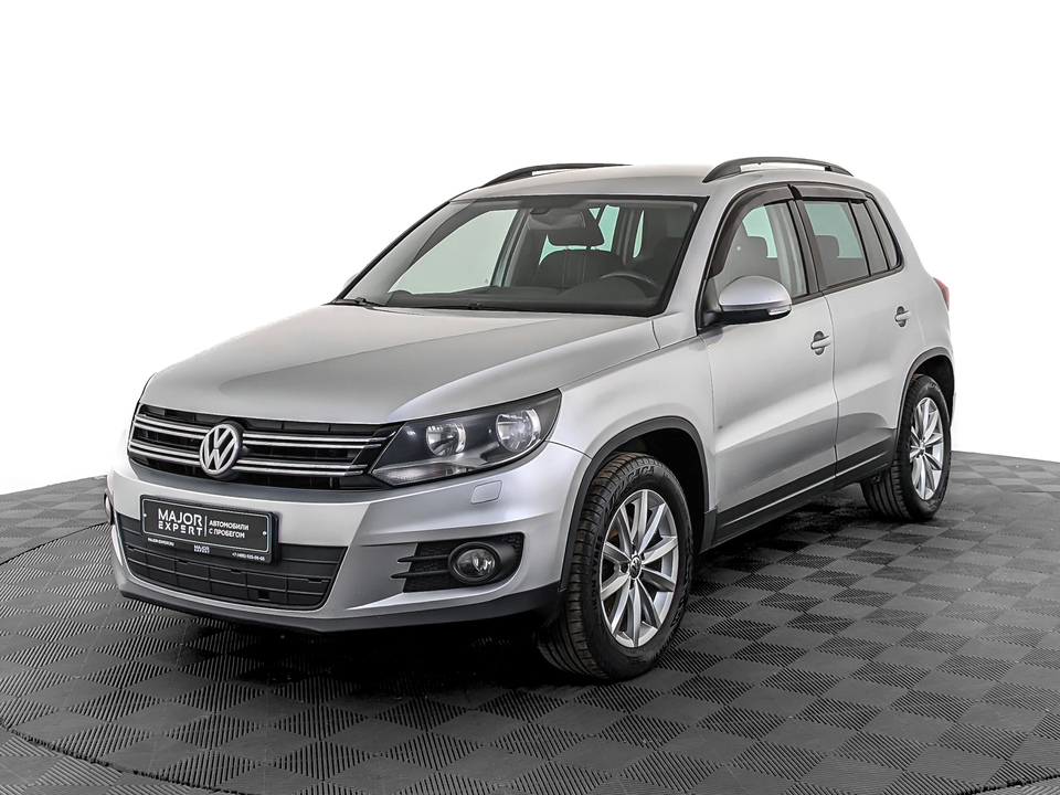 car-card-slide Volkswagen Tiguan 2016 183 326км фото №1