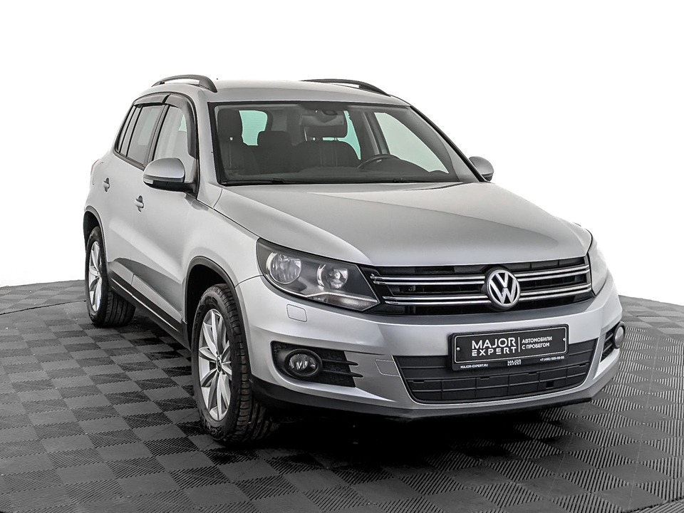 car-card-slide Volkswagen Tiguan 2016 183 326км фото №3