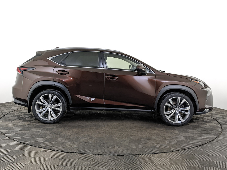 car-card-slide Lexus NX 2018 122 414км фото №4