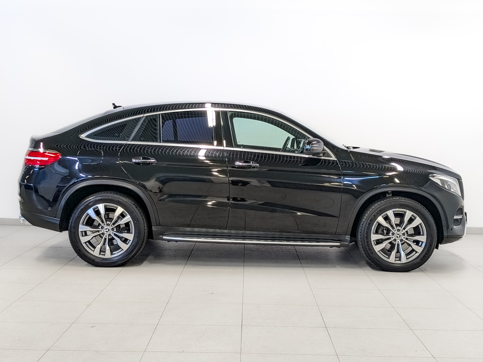 car-card-slide Mercedes-Benz GLE Coupe 2019 129 722км фото №4
