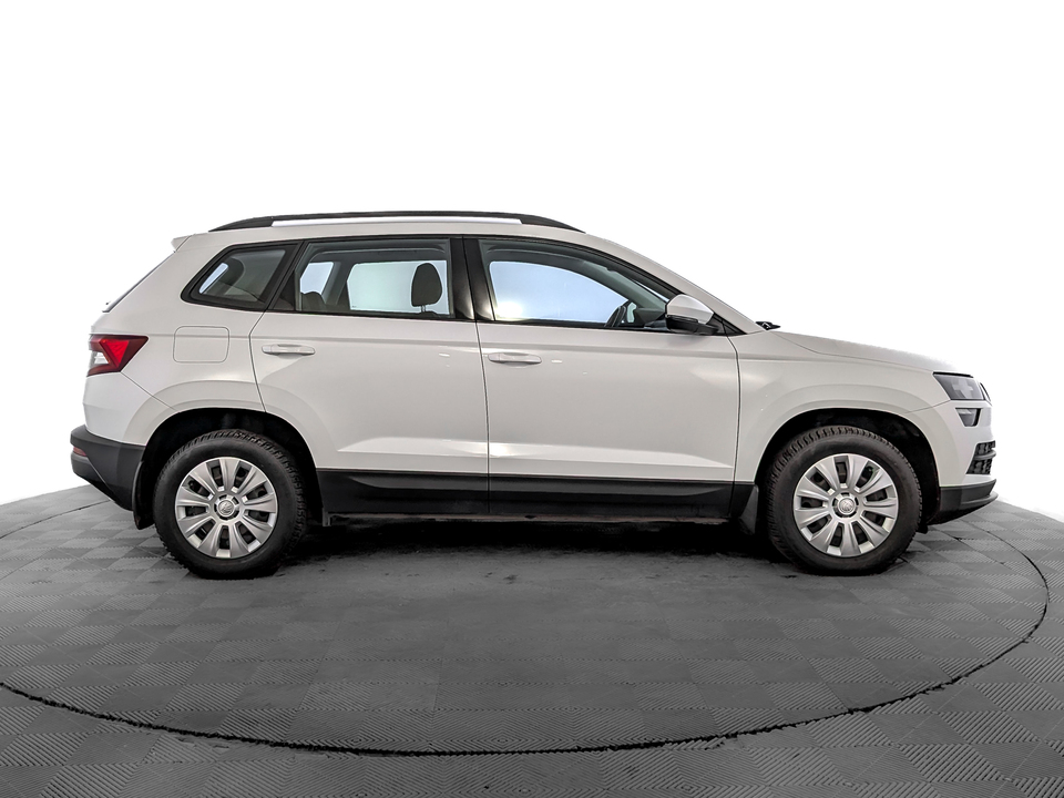 car-card-slide Skoda Karoq 2020 91 408км фото №4