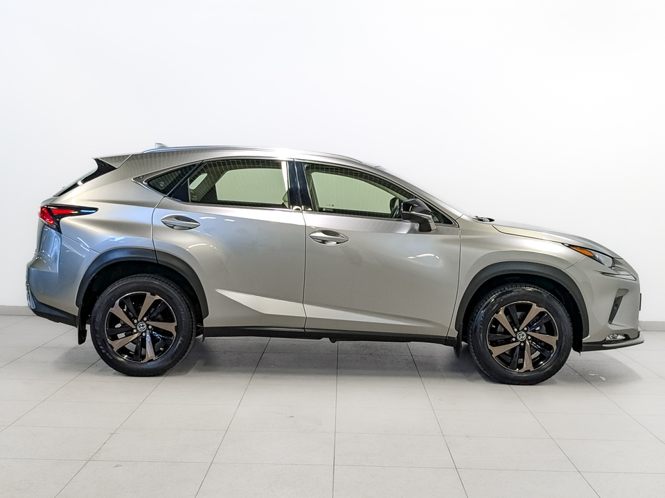 car-card-slide Lexus NX 2021 29 622км фото №4