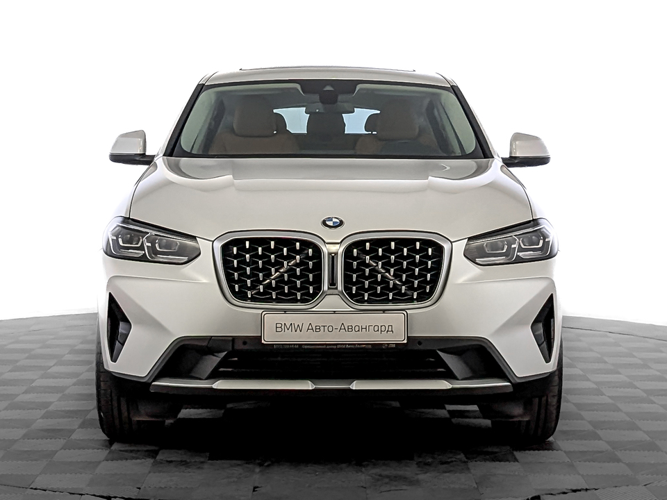 car-card-slide BMW X4 2023 2 723км фото №2