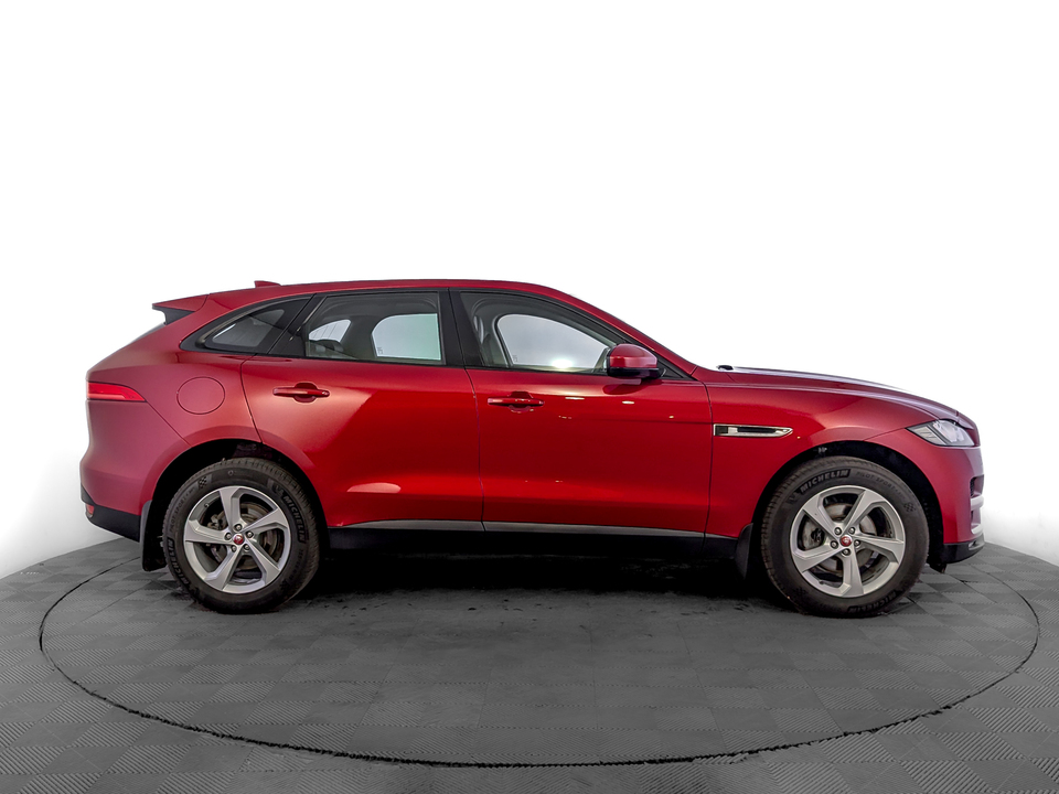 car-card-slide Jaguar F-Pace 2018 84 259км фото №4